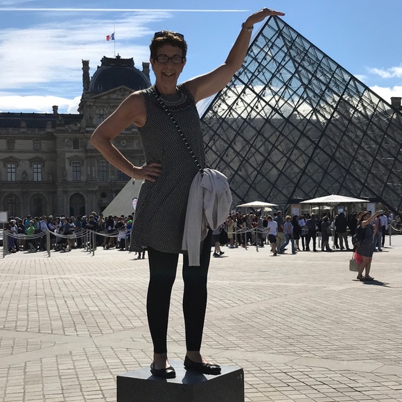 Meet your Posher, Susan - Picture 7 of 8